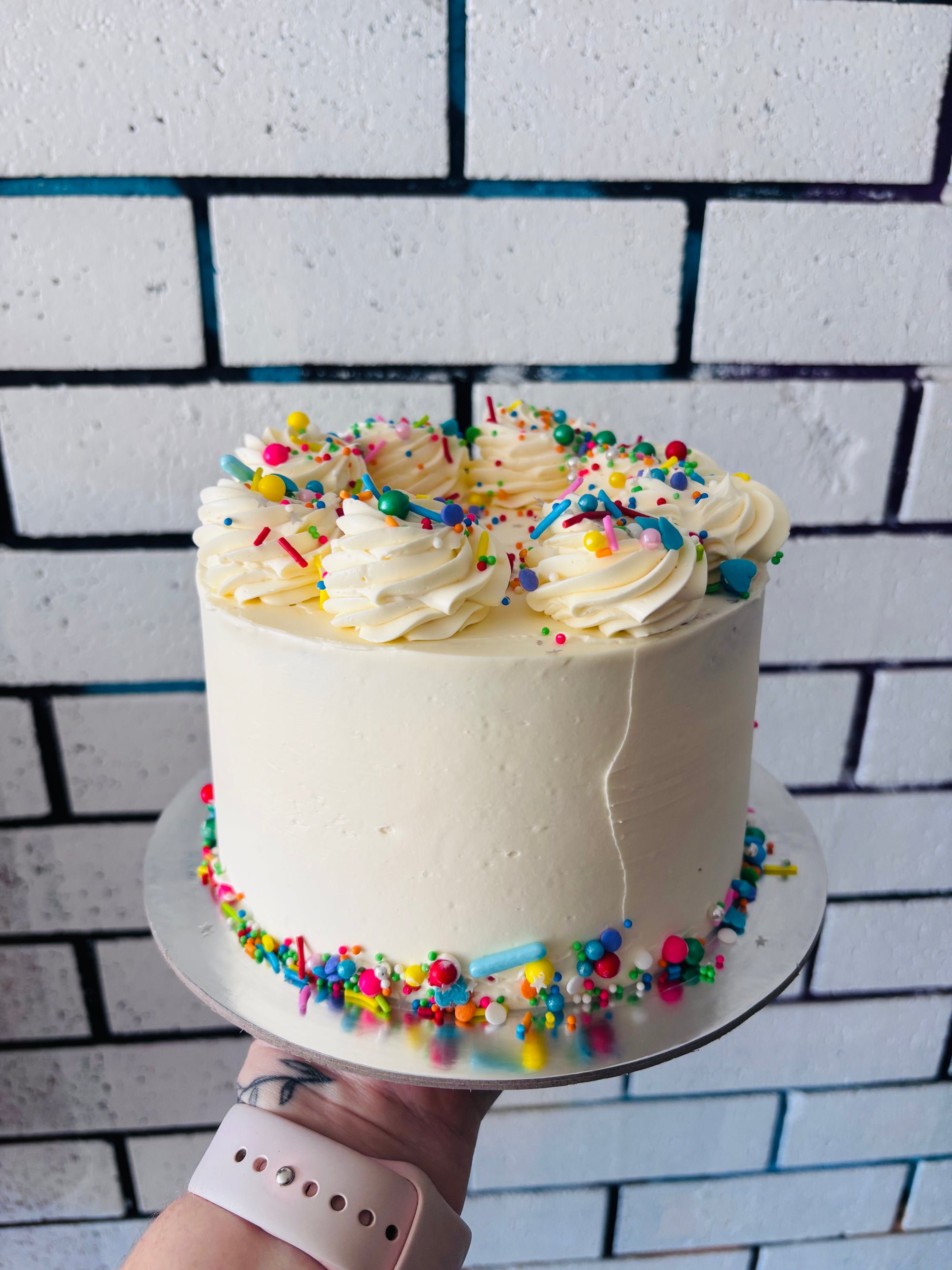 Signature Daily Cake Range